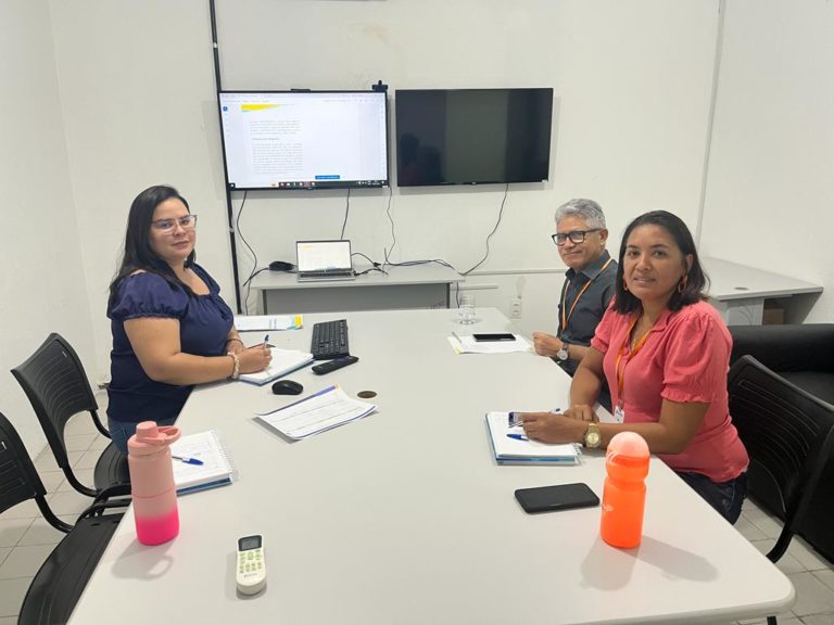 Grupo Técnico do CBH Litoral discute fundamentos da Comunicação em encontro produtivo