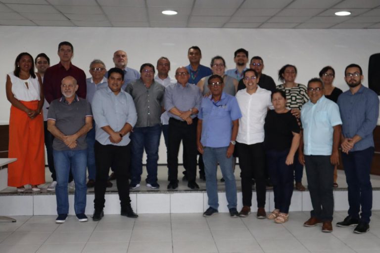 Comitê Litoral, SRH e Cogerh discutem demandas hídricas do estado