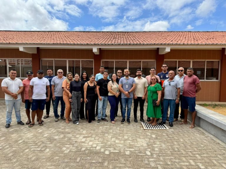 Comissão de Usuários do açude Patos acompanha a operação do reservatório